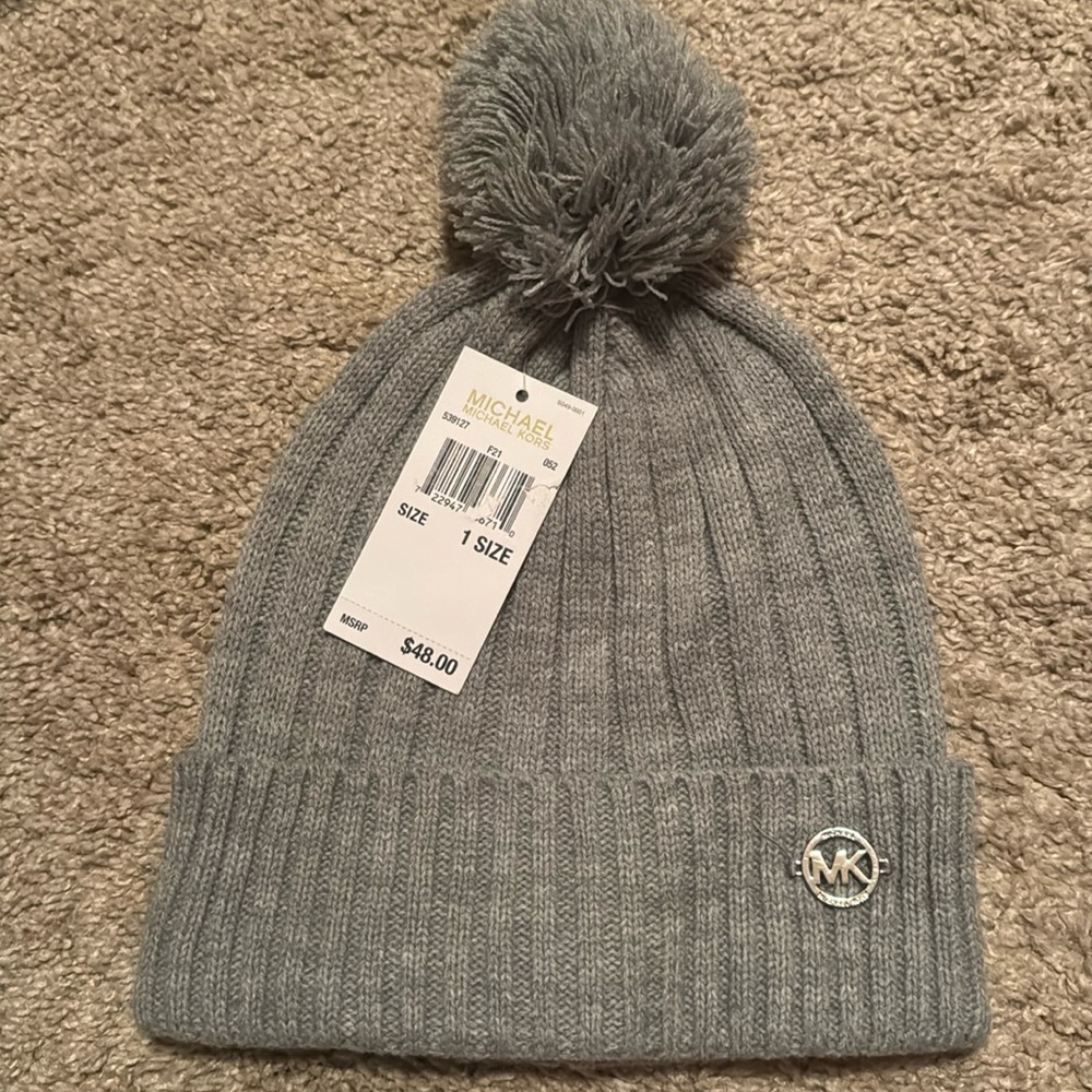 Michael Kors, Women Gray Hat, NEW!!